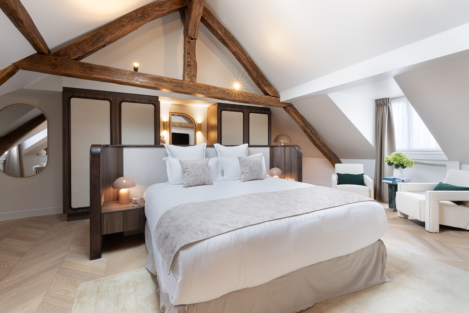 Sous les toits de Paris — John Rozenblum Design